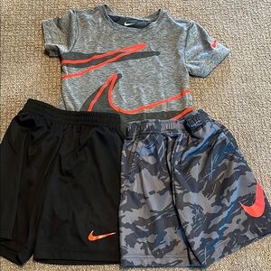 Nike Boys Athletic Set - Gray and Black